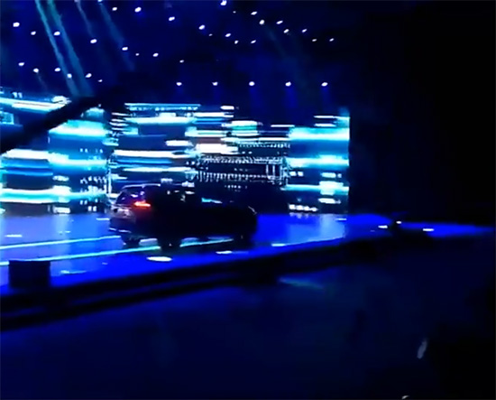 高端汽車展覽LED互動地面顯示屏幕